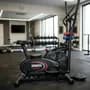 Sparta Fitness Eliptica Con Asiento Sparta 4 Mancuernas Soporta 120kg Eg Negro